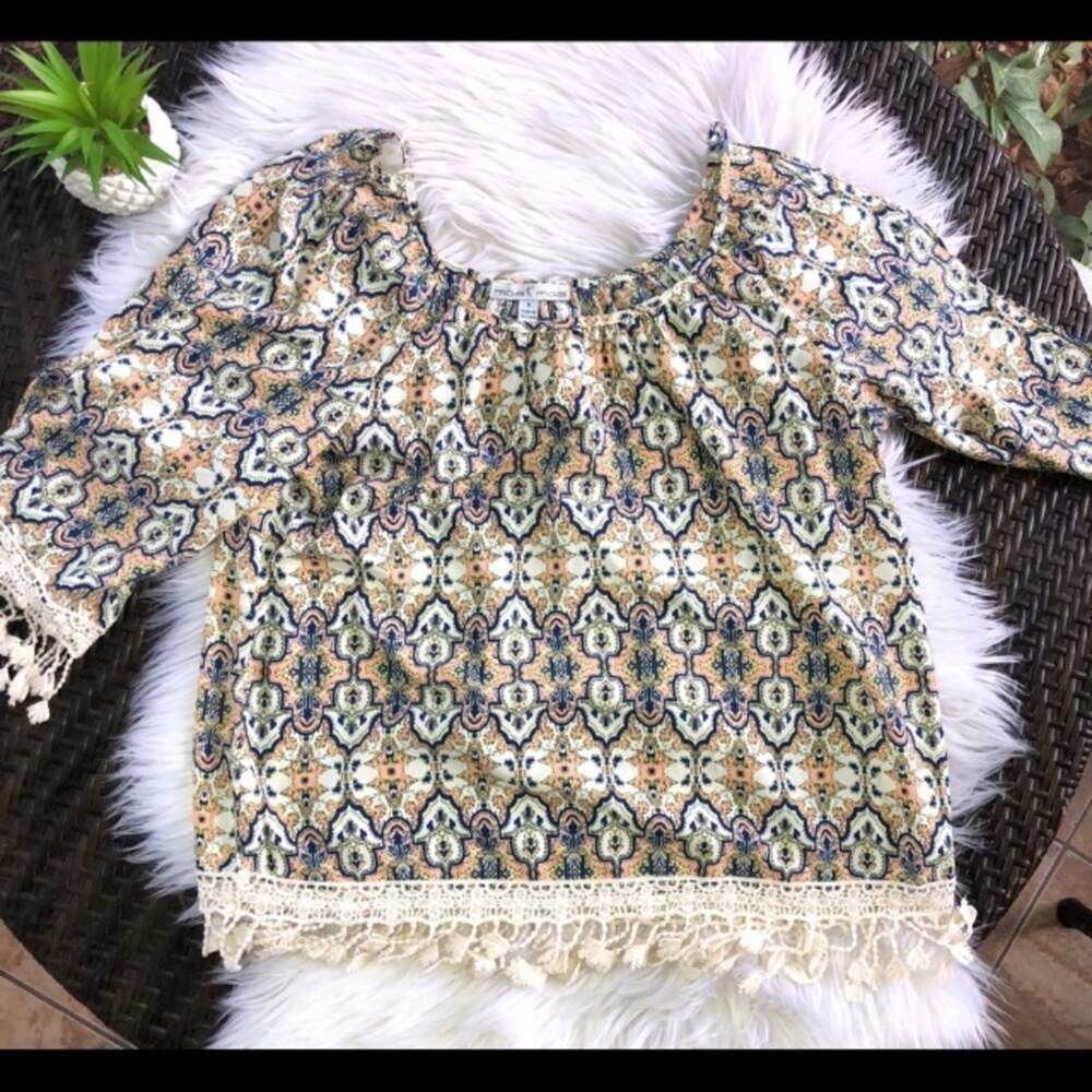 Boho Top - Picture 2 of 5